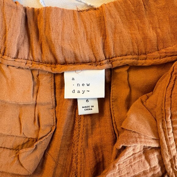 A New Day Wide Leg Linen Pants - Picture 4 of 6